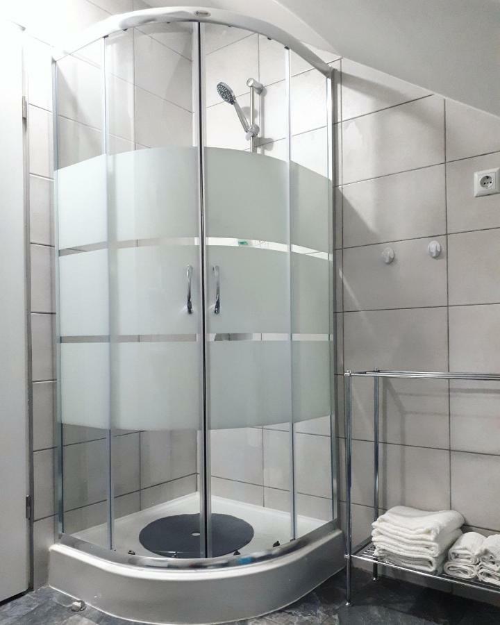 Apartman Lena Tusilovic Екстериор снимка
